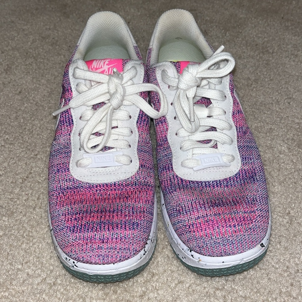 Nike Flyknit Air Force 1 - Picture 2 of 4